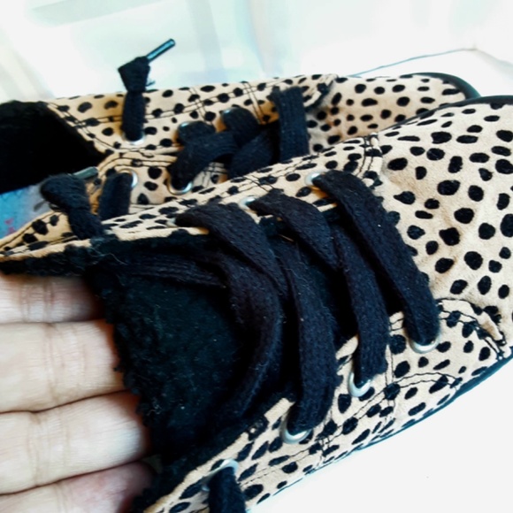 Jellypop Cheetah Leopard Print 8.5 M Slip-on Sneakers - Picture 3 of 8